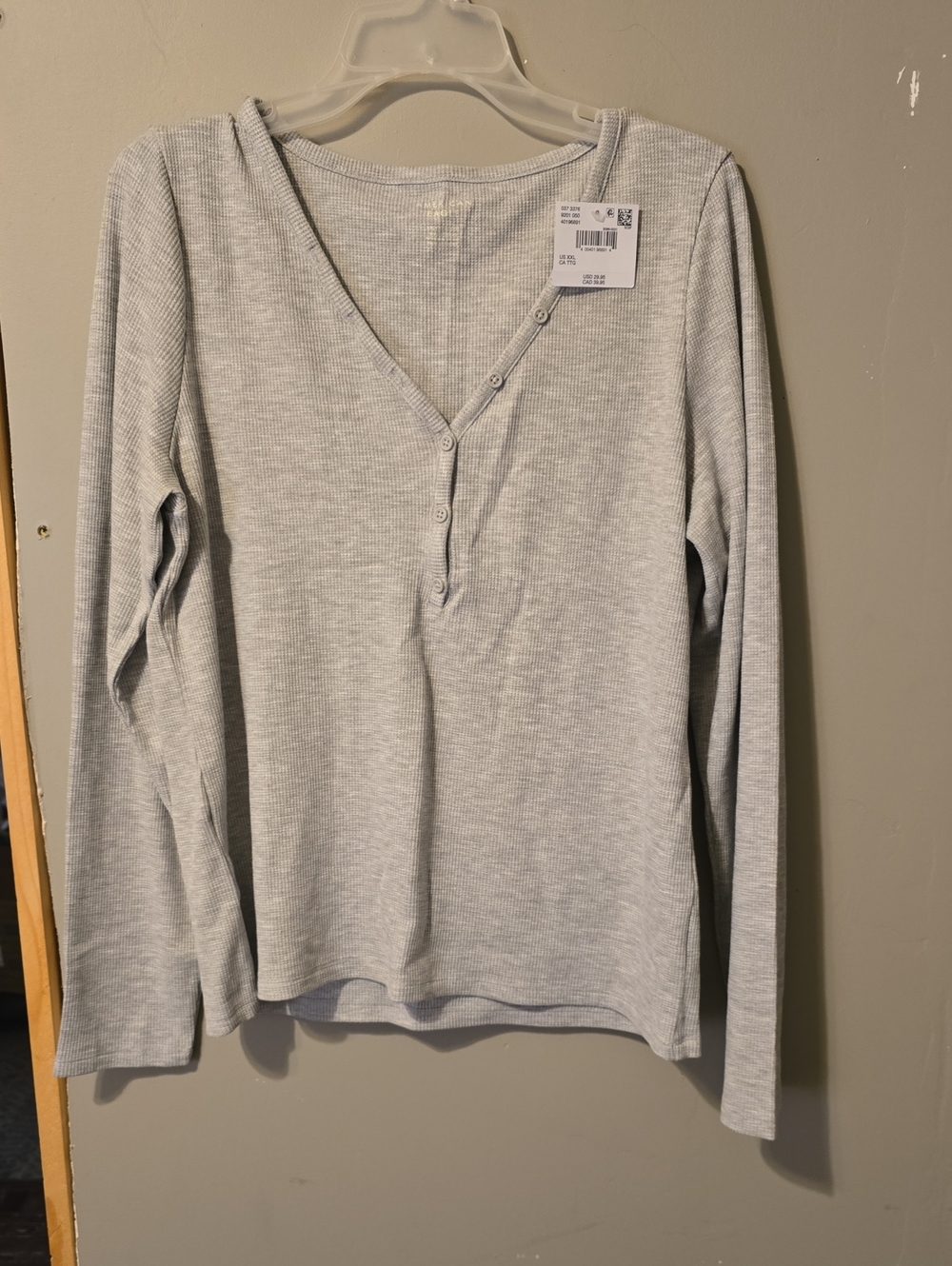 American Eagle Outfitters Light Gray Ribbed Henley Long-Sleeve Top